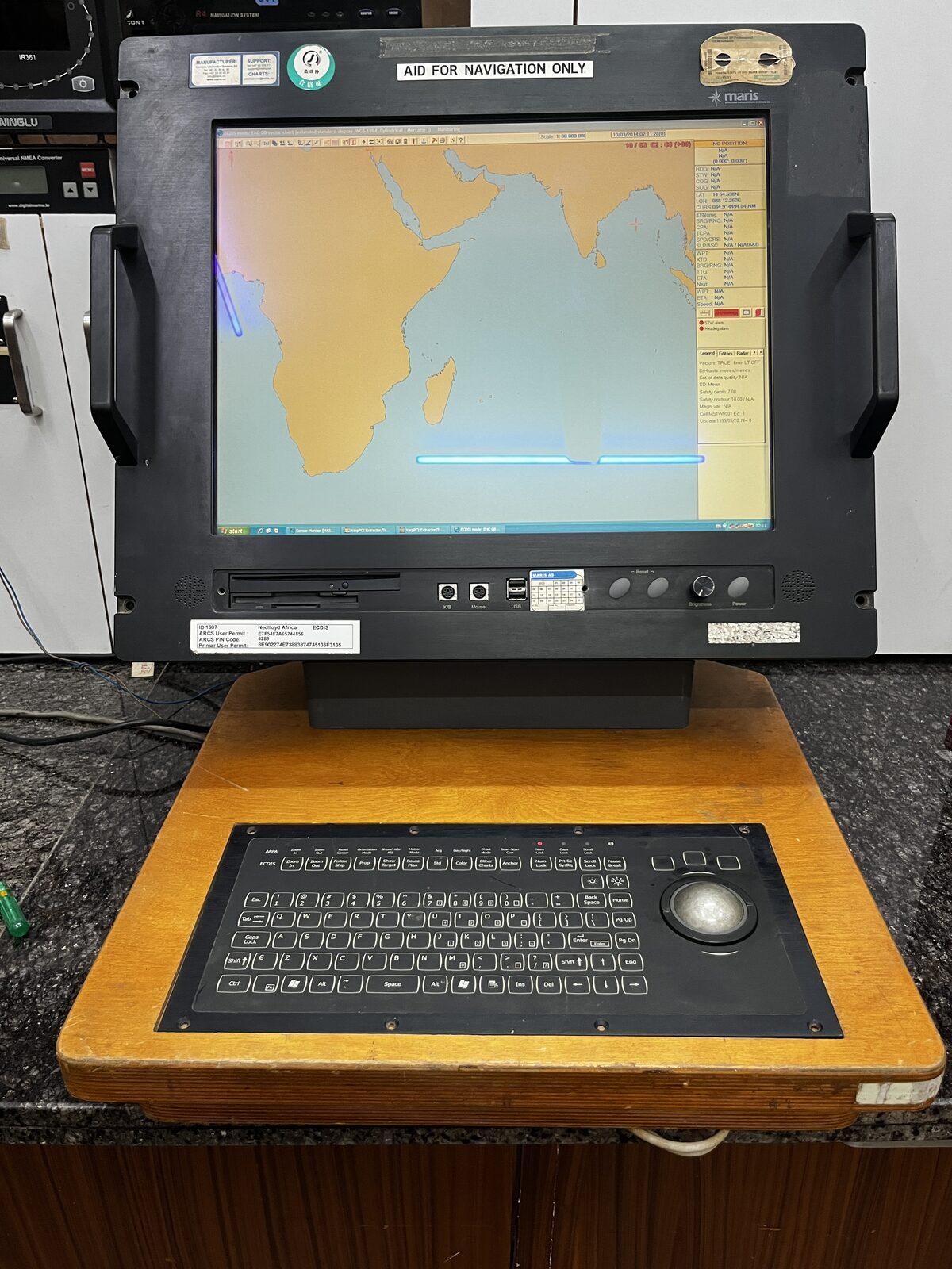 Maris Ecdis Maris — refurbished bridge & navigation equipment