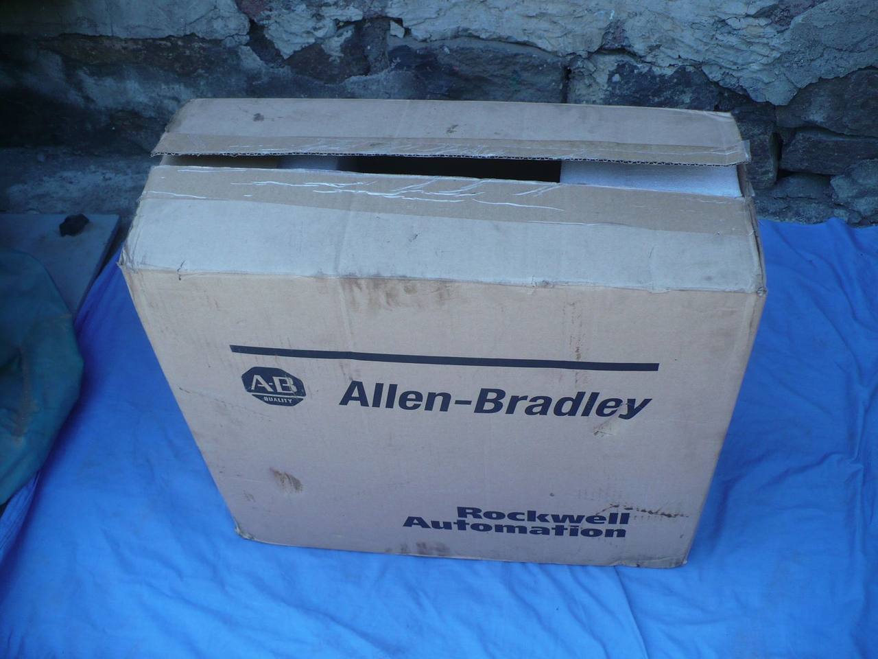 Allen Bradley Allen Bradley ALBR6186M19PTSS SER G — refurbished automation & control systems thumbnail 6