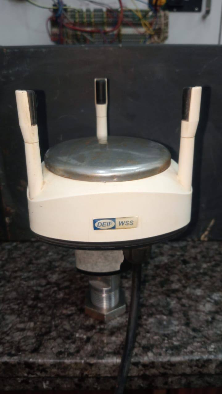 Anemoeter — refurbished bridge & navigation equipment thumbnail 4