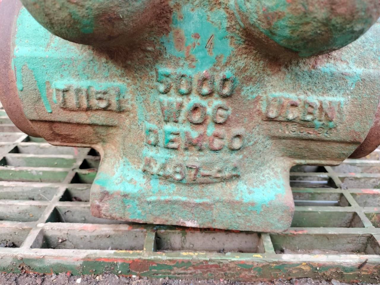Demco Gate Valve Demco and SPD Make — refurbished oilfield, rig & drill-ship machinery thumbnail 10