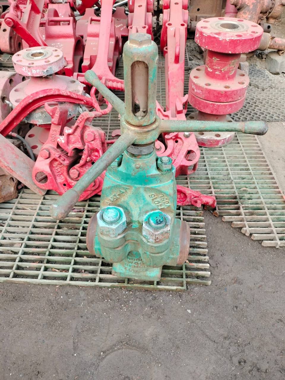 Demco Gate Valve Demco and SPD Make — refurbished oilfield, rig & drill-ship machinery thumbnail 8