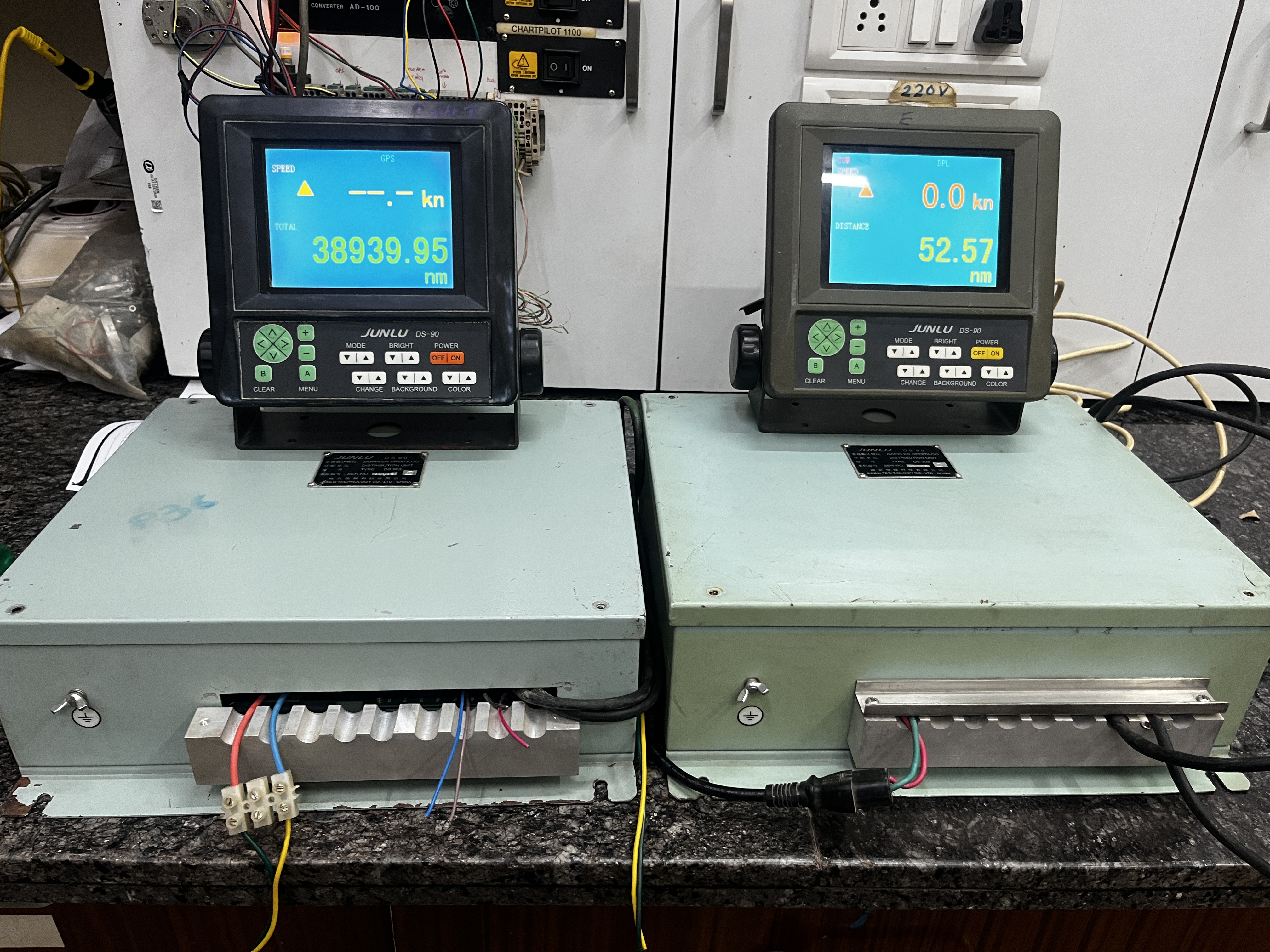 Junlu Speed Log Junlu DS90 — refurbished bridge & navigation equipment