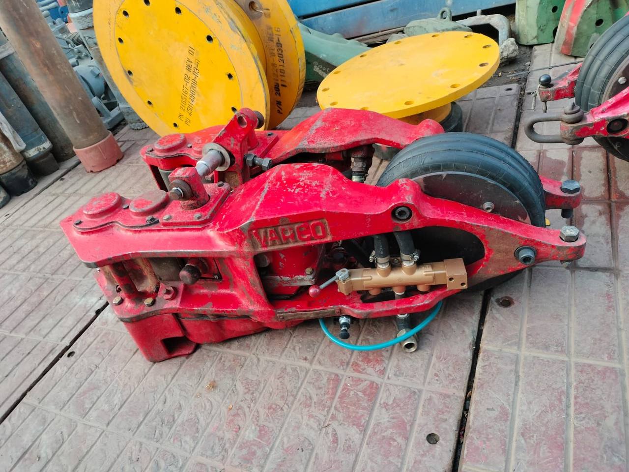 Varco Varco SSW 40 Pipe Spenner — refurbished oilfield, rig & drill-ship machinery thumbnail 2